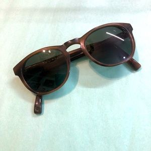 Warby Parker Topper Sunglasses small frame